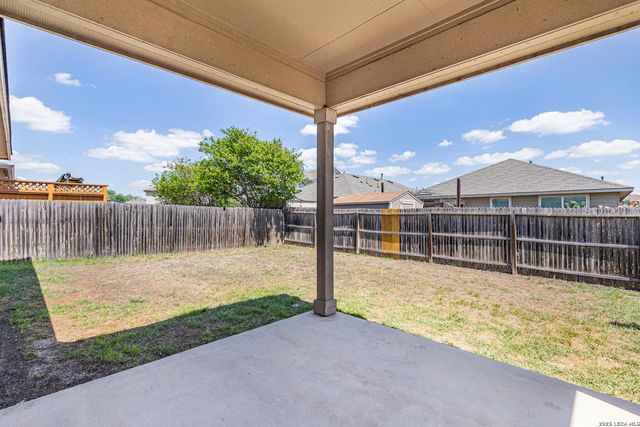 2602 Indian Frst, San Antonio, TX 78244