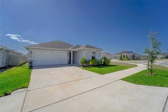 820 OVERPOOL AVENUE, Davenport, FL 33896