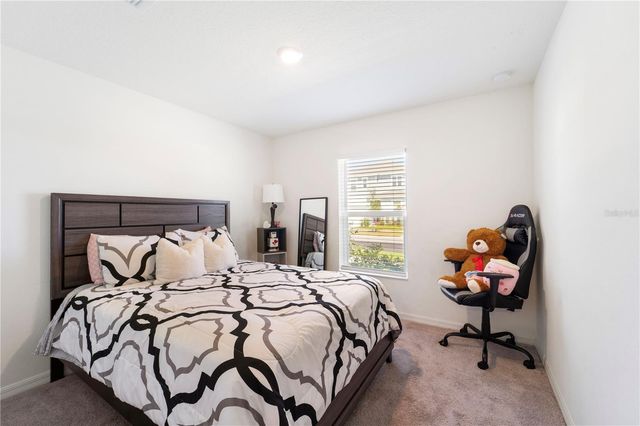 820 OVERPOOL AVENUE, Davenport, FL 33896