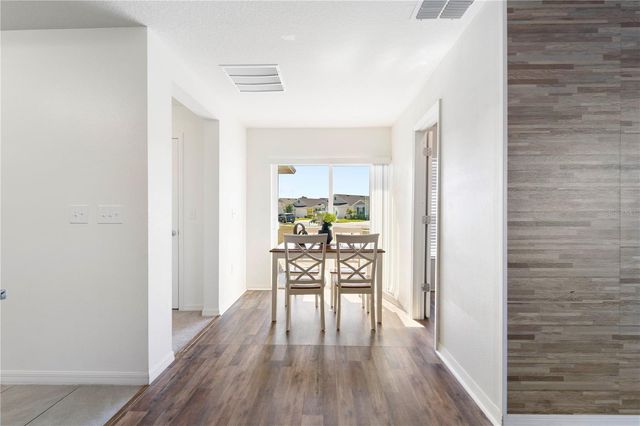 820 OVERPOOL AVENUE, Davenport, FL 33896