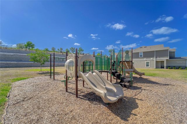 820 OVERPOOL AVENUE, Davenport, FL 33896