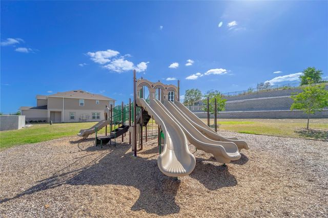 820 OVERPOOL AVENUE, Davenport, FL 33896