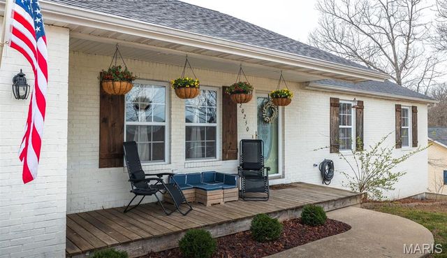 20250 Hyatt Lane, St Robert, MO 65584