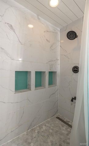 20250 Hyatt Lane, St Robert, MO 65584