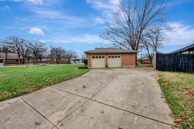 7620 Brooks Avenue, Richland Hills, TX 76118