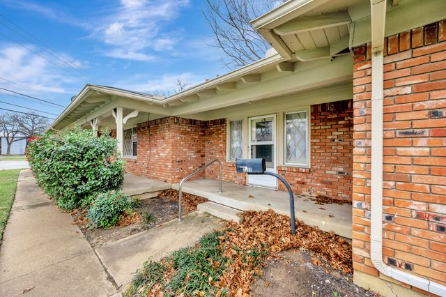 7620 Brooks Avenue, Richland Hills, TX 76118