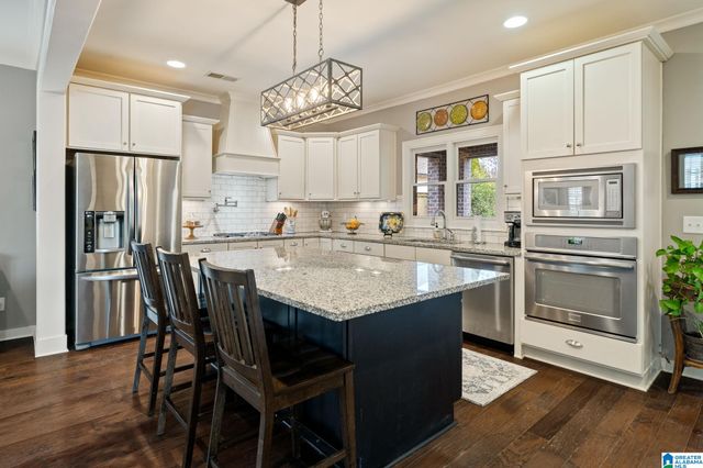 668 PROVENCE DRIVE, Vestavia Hills, AL 35242