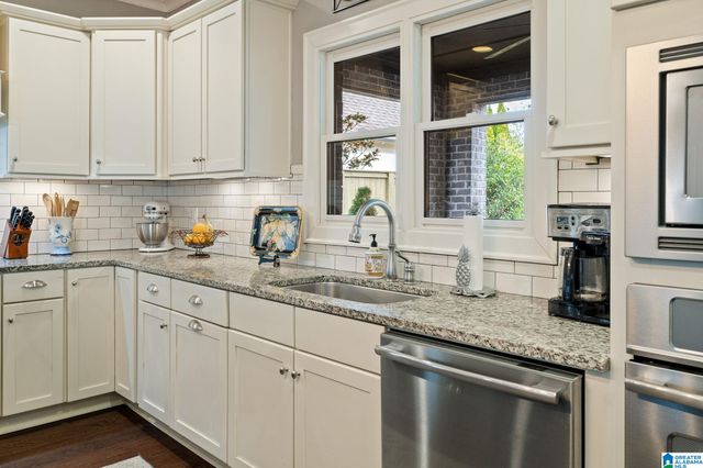 668 PROVENCE DRIVE, Vestavia Hills, AL 35242