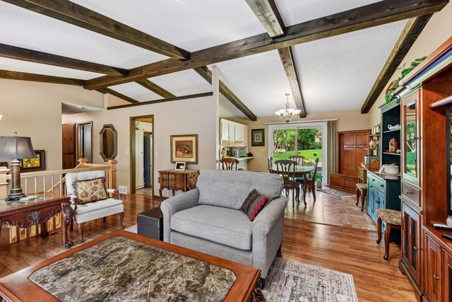 163 Upper Lea Lane, Long Lake, MN 55356