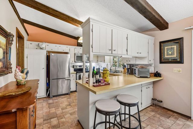 163 Upper Lea Lane, Long Lake, MN 55356