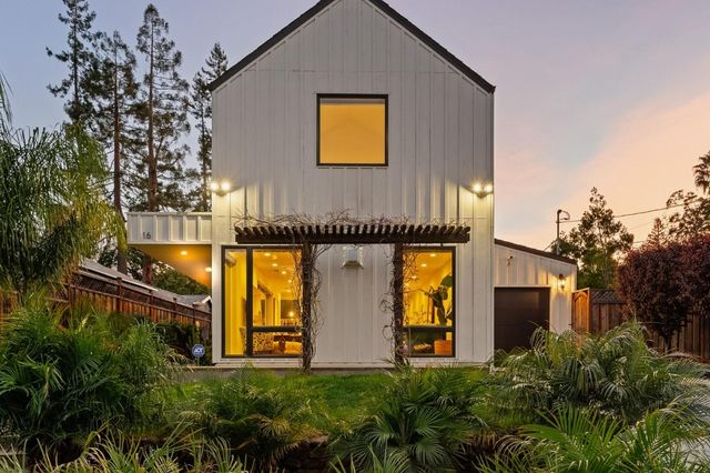 16 Hillview Avenue, Redwood City, CA 94062