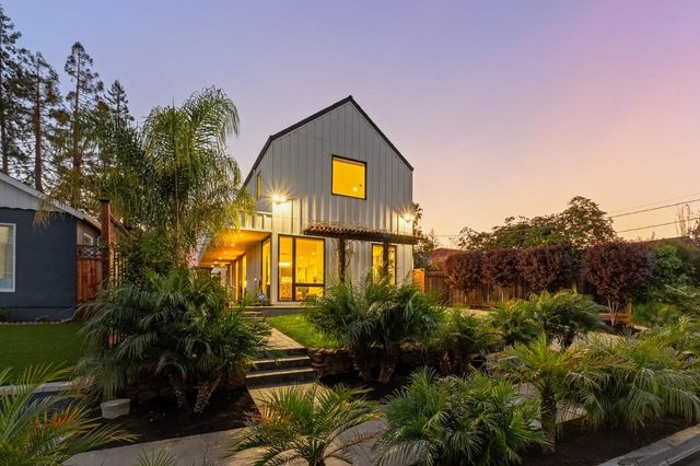 16 Hillview Avenue, Redwood City, CA 94062