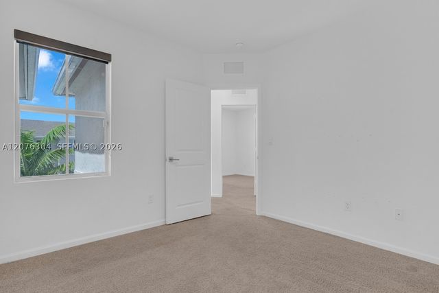805 SE 18th St 805, Homestead, FL 33034