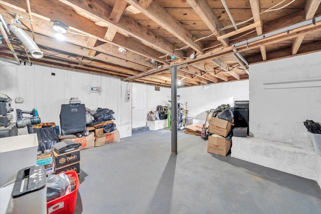 N 36 Bruffey ST, Salem, VA 24153