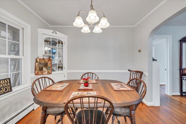 N 36 Bruffey ST, Salem, VA 24153