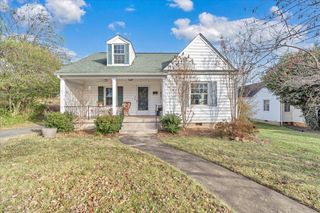 N 36 Bruffey ST, Salem, VA 24153