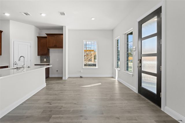 725 Oakridge Trail, Richardson, TX 75080