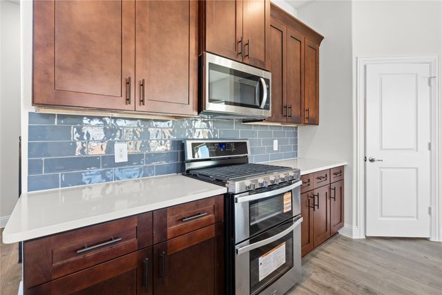 725 Oakridge Trail, Richardson, TX 75080