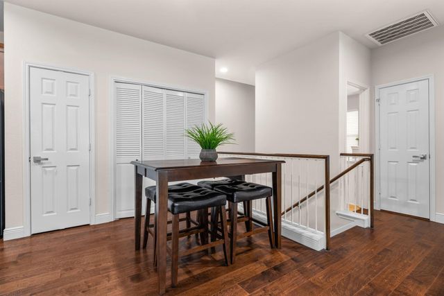 1900 Scofield Ridge PKWY 5901, Austin, TX 78727