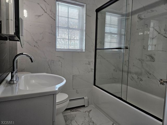 605 Grove St F8, Clifton City, NJ 07013