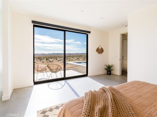 621 N Sage Avenue, Yucca Valley, CA 92284