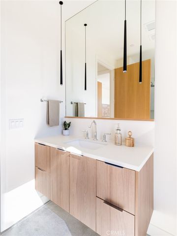 621 N Sage Avenue, Yucca Valley, CA 92284