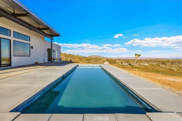 621 N Sage Avenue, Yucca Valley, CA 92284