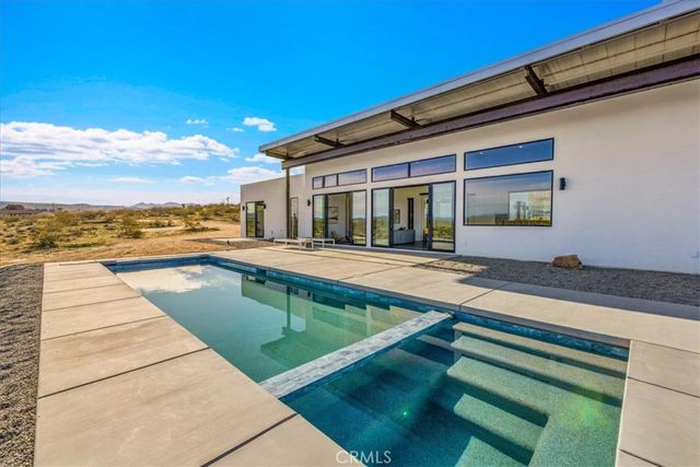 621 N Sage Avenue, Yucca Valley, CA 92284
