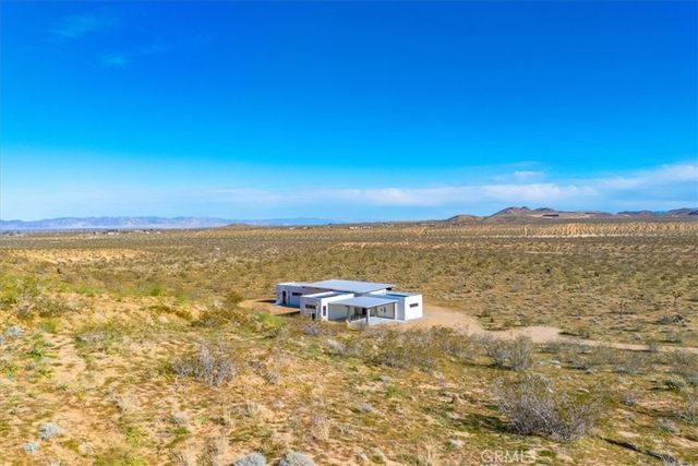 621 N Sage Avenue, Yucca Valley, CA 92284