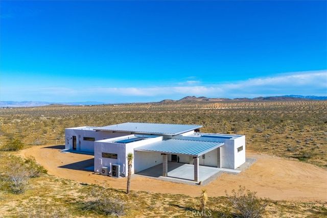 621 N Sage Avenue, Yucca Valley, CA 92284