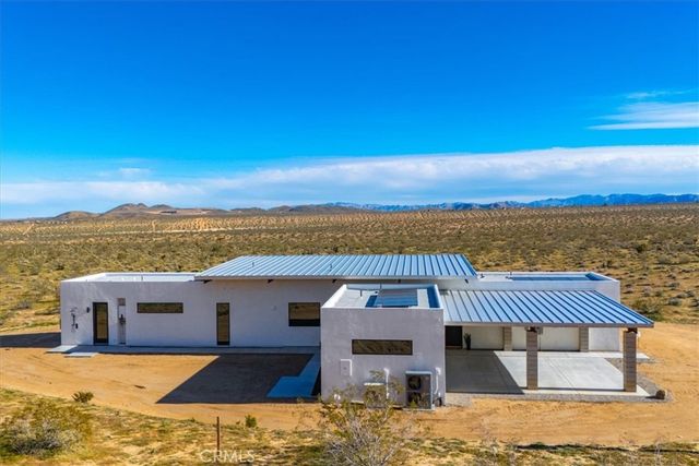 621 N Sage Avenue, Yucca Valley, CA 92284