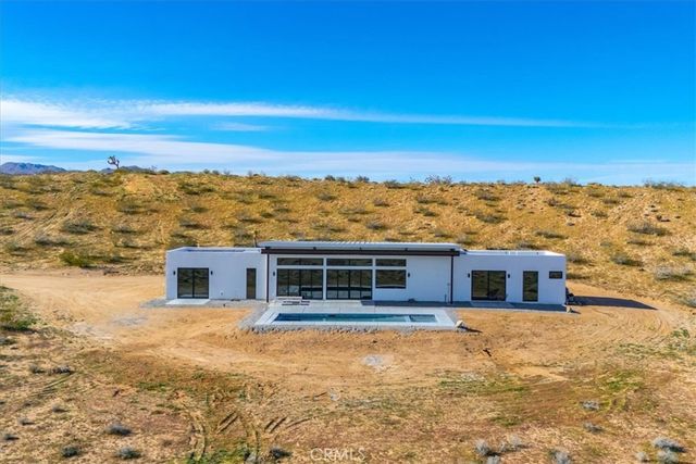 621 N Sage Avenue, Yucca Valley, CA 92284