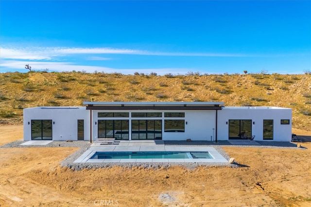 621 N Sage Avenue, Yucca Valley, CA 92284