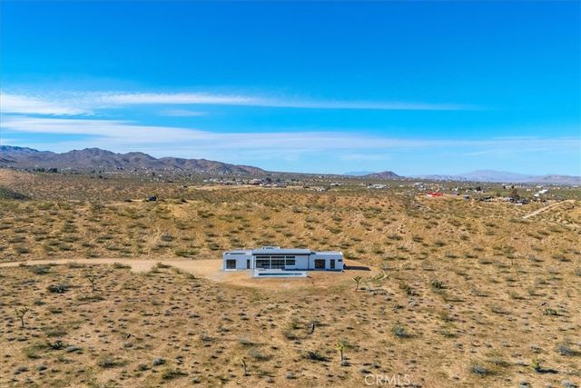 621 N Sage Avenue, Yucca Valley, CA 92284