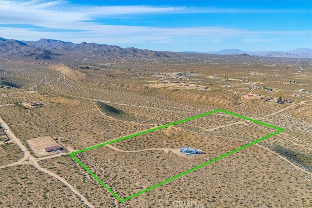 621 N Sage Avenue, Yucca Valley, CA 92284