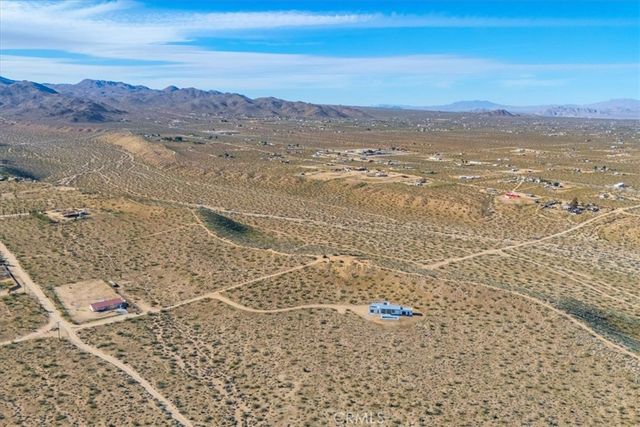 621 N Sage Avenue, Yucca Valley, CA 92284