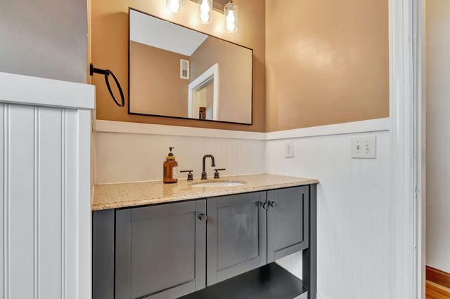 1627 E Henry Clay Avenue, Covington, KY 41011