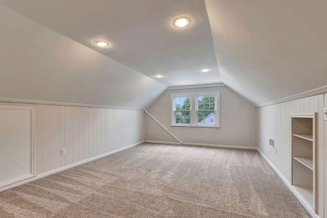 1627 E Henry Clay Avenue, Covington, KY 41011