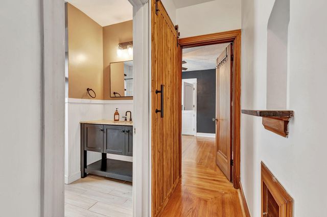 1627 E Henry Clay Avenue, Covington, KY 41011