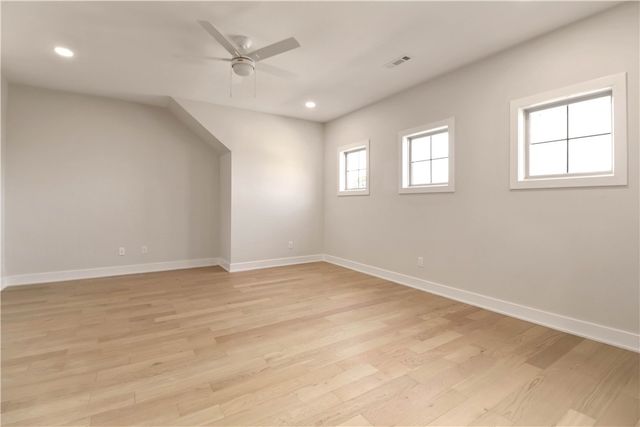 2084 N Dutton Place, Fayetteville, AR 72703