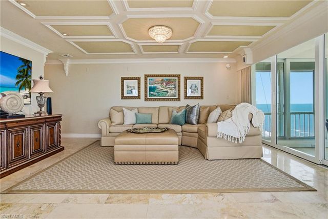 4301 Gulf Shore BLVD N # 1801, Naples, FL 34103