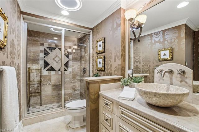 4301 Gulf Shore BLVD N # 1801, Naples, FL 34103