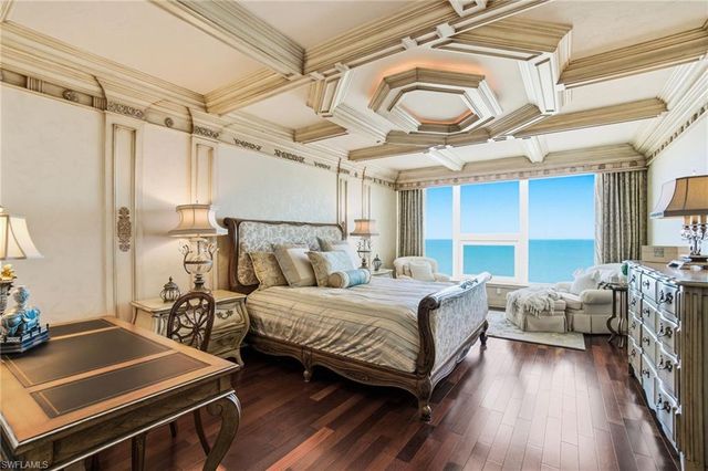 4301 Gulf Shore BLVD N # 1801, Naples, FL 34103