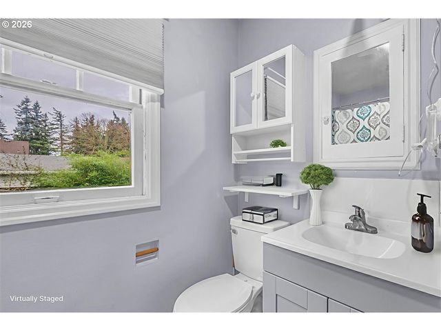 19237 Ne GLISAN St, Portland, OR 97230