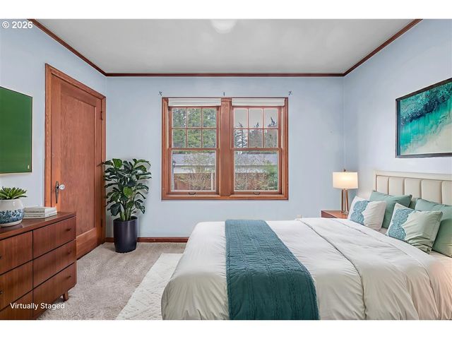 19237 Ne GLISAN St, Portland, OR 97230