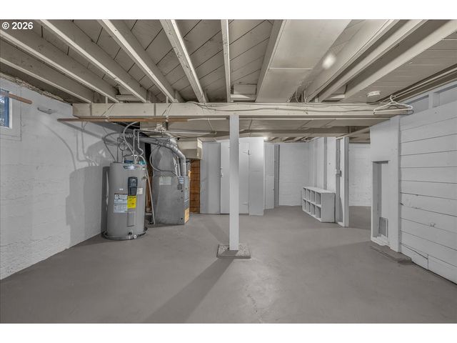 19237 Ne GLISAN St, Portland, OR 97230