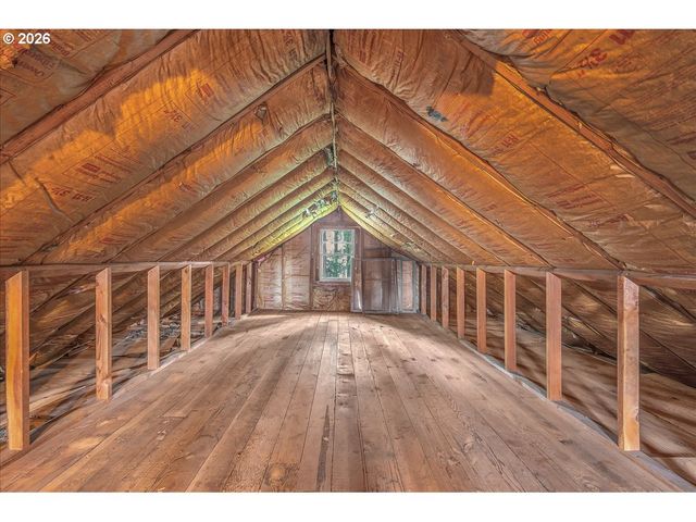 19237 Ne GLISAN St, Portland, OR 97230