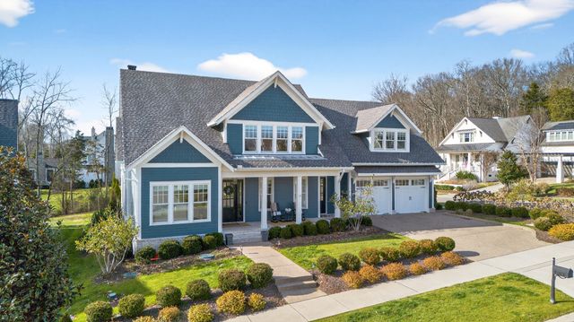 8776 Belladonna Dr, College Grove, TN 37046