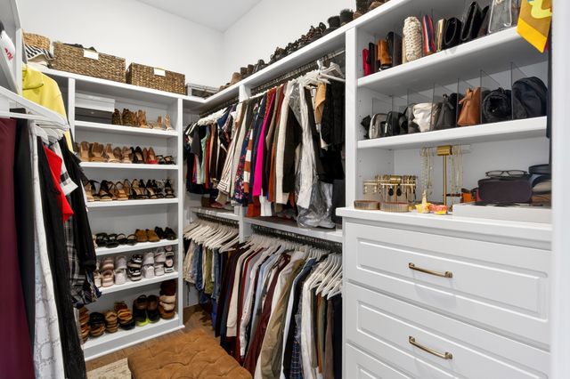 8776 Belladonna Dr, College Grove, TN 37046