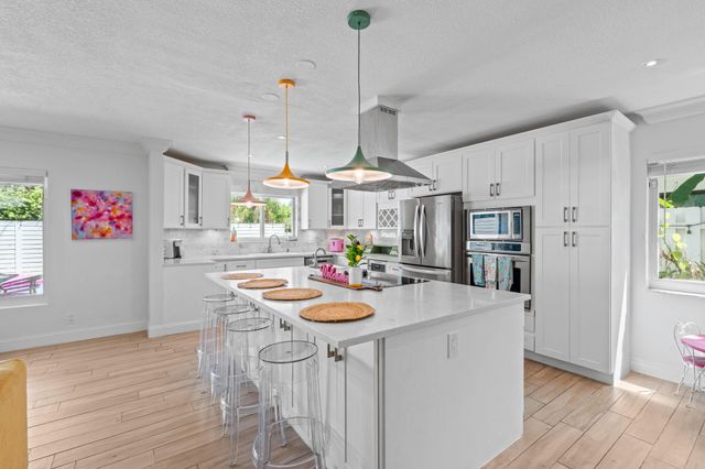 1510 NE 57th Court, Fort Lauderdale, FL 33334